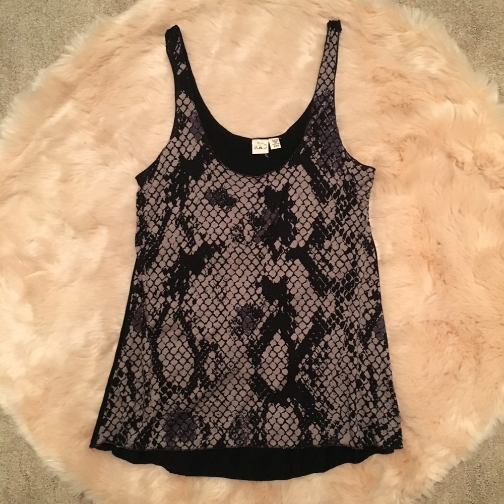 NWOT Rag by RD Tank